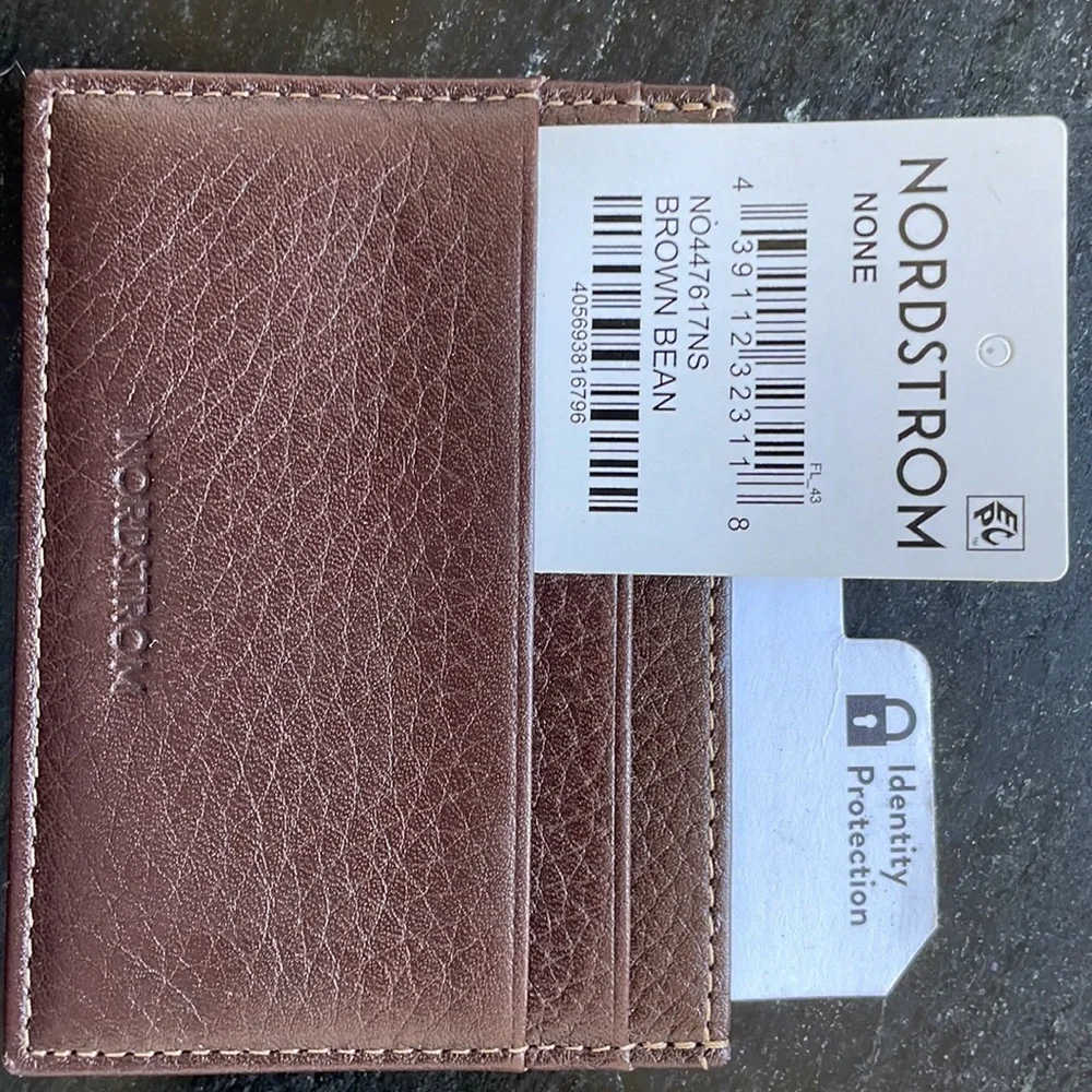 NEW - Midland RFID Leather Card Case/Money Chip/Belt Loop. Imported.
